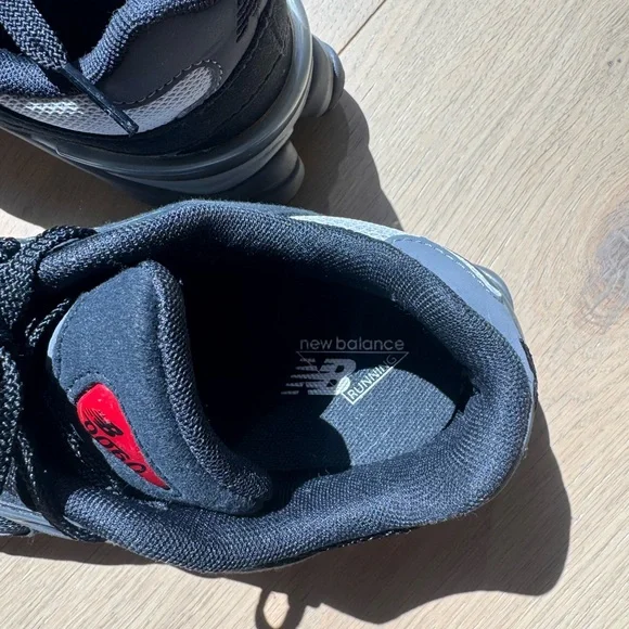 New Balance 9060 Sneakers - Picture 3 of 7